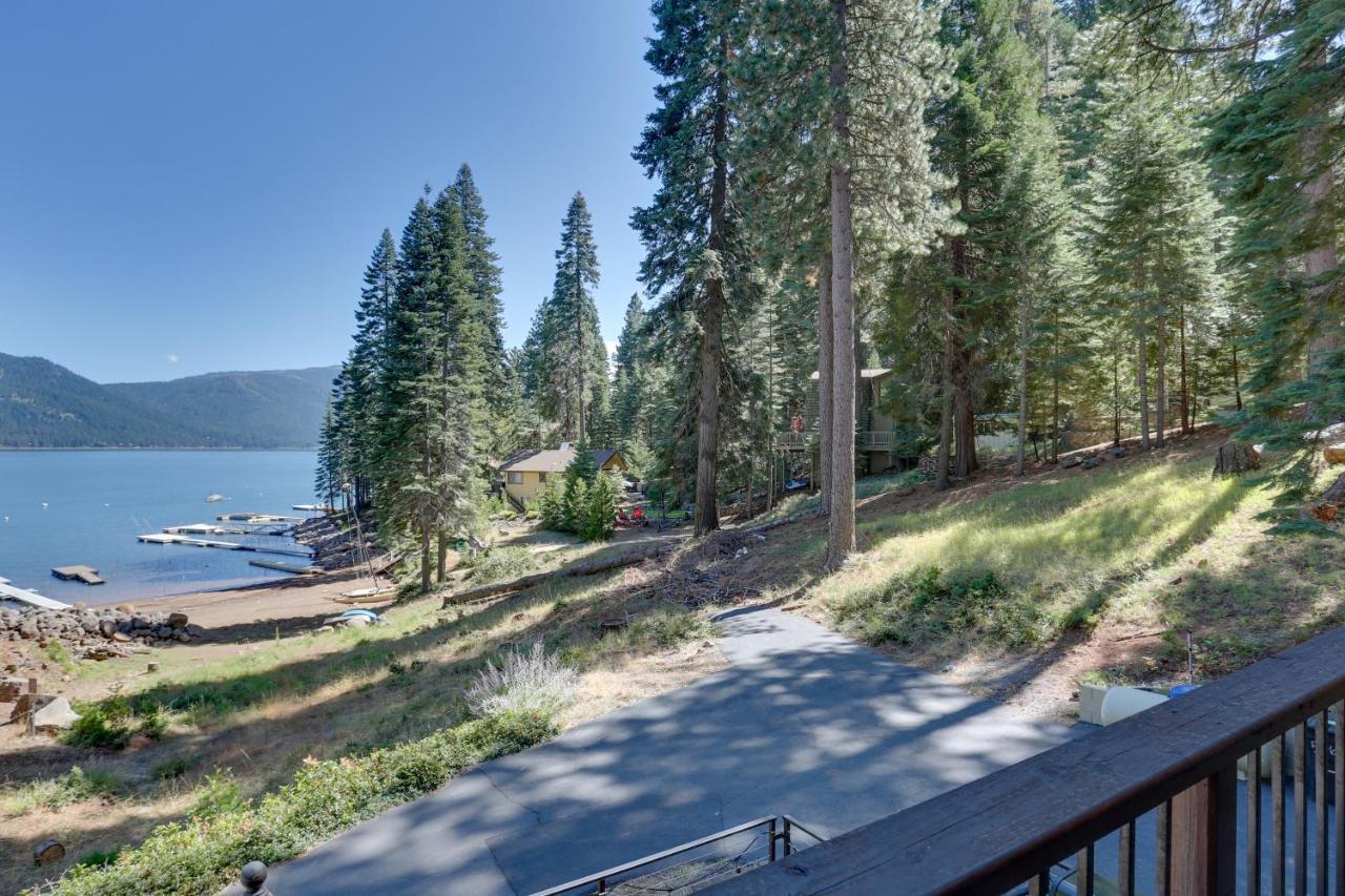 Westwood Lakefront Cabin With Hot Tub And Boat Dock! Exterior photo