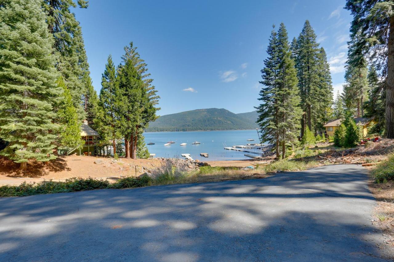 Westwood Lakefront Cabin With Hot Tub And Boat Dock! Exterior photo